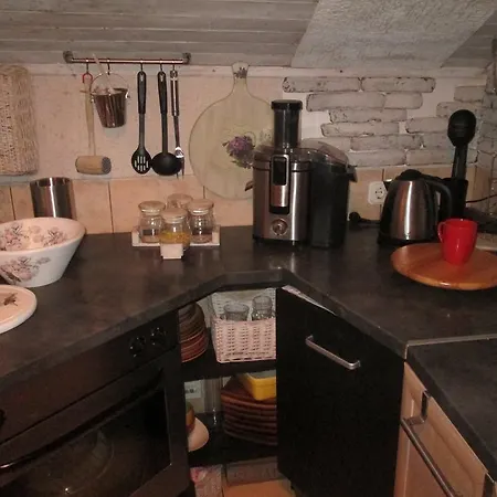 Chic & Cozy Central Loft Скоп'є