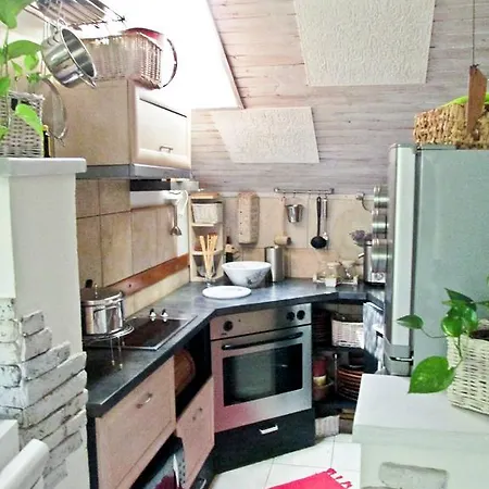 Chic & Cozy Central Loft Апартаменти Скоп'є