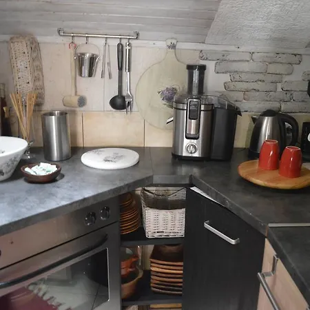 Chic & Cozy Central Loft Апартаменти Скоп'є